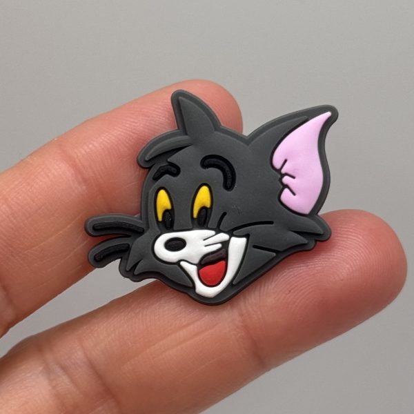 A Set Of 10 Looney Tunes Croc Charms