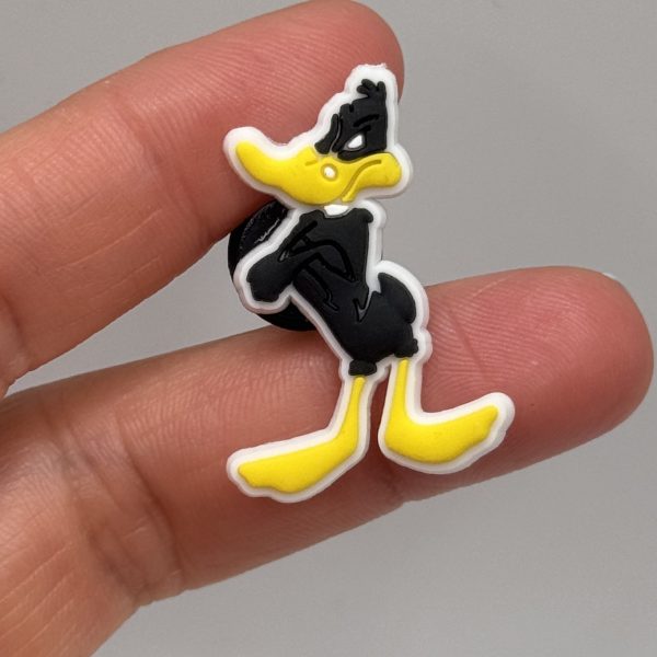 A Set Of 10 Looney Tunes Croc Charms