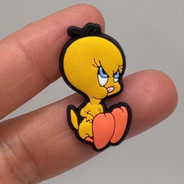 A Set Of 10 Looney Tunes Croc Charms